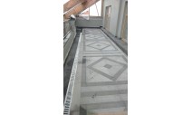 Облицовка мрамором и гранитом - Наружная облицовка балкона с изготовлением гранитного лотка